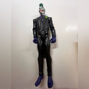 JOKER VINTAGE ACTION FIGURE. BLACK SUIT WITH PURPLE ACCENTS AND GREEN HAIR